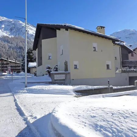 Chesa Islas Surlej Appartement