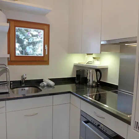 Chesa Islas Surlej Apartment *